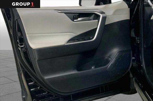 Certified Used 2025 MIDNIGHT BLACK METAL Toyota  image 22