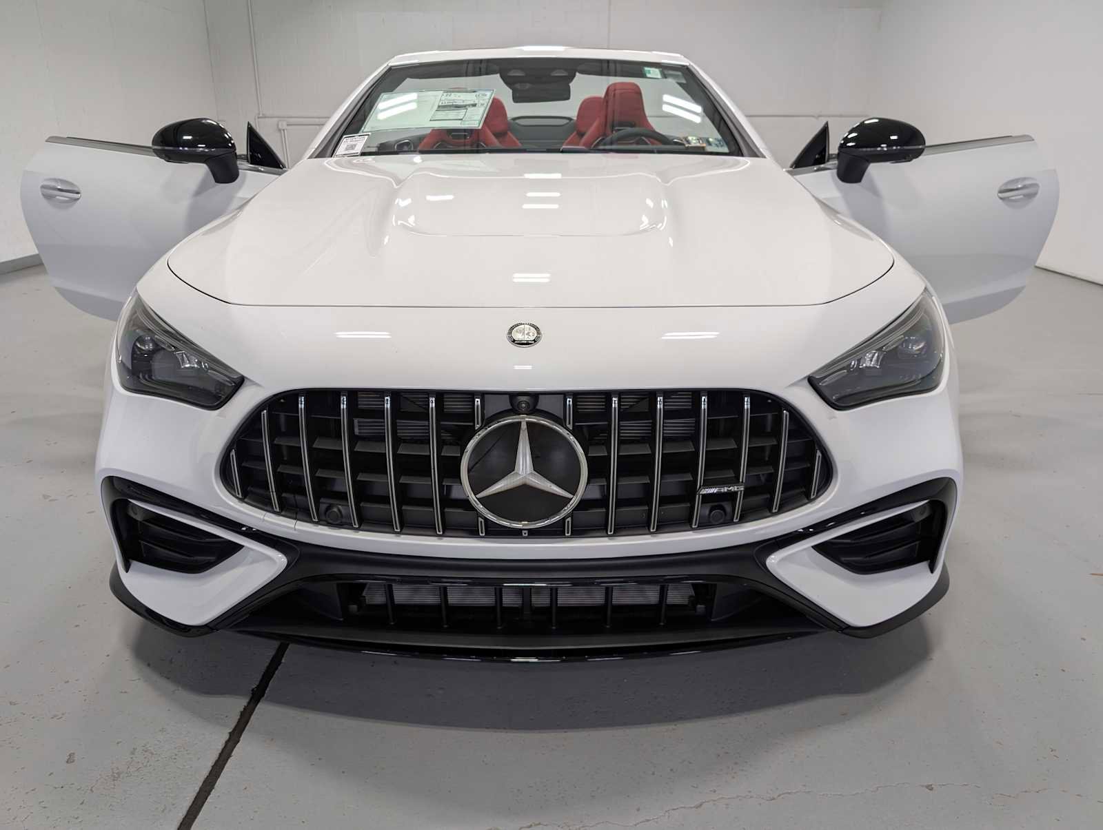 New 2026 MANUFAKTUR Moonlight White Metallic Mercedes-Benz AMG® CLE 53 4MATIC+ Cabriolet image 14