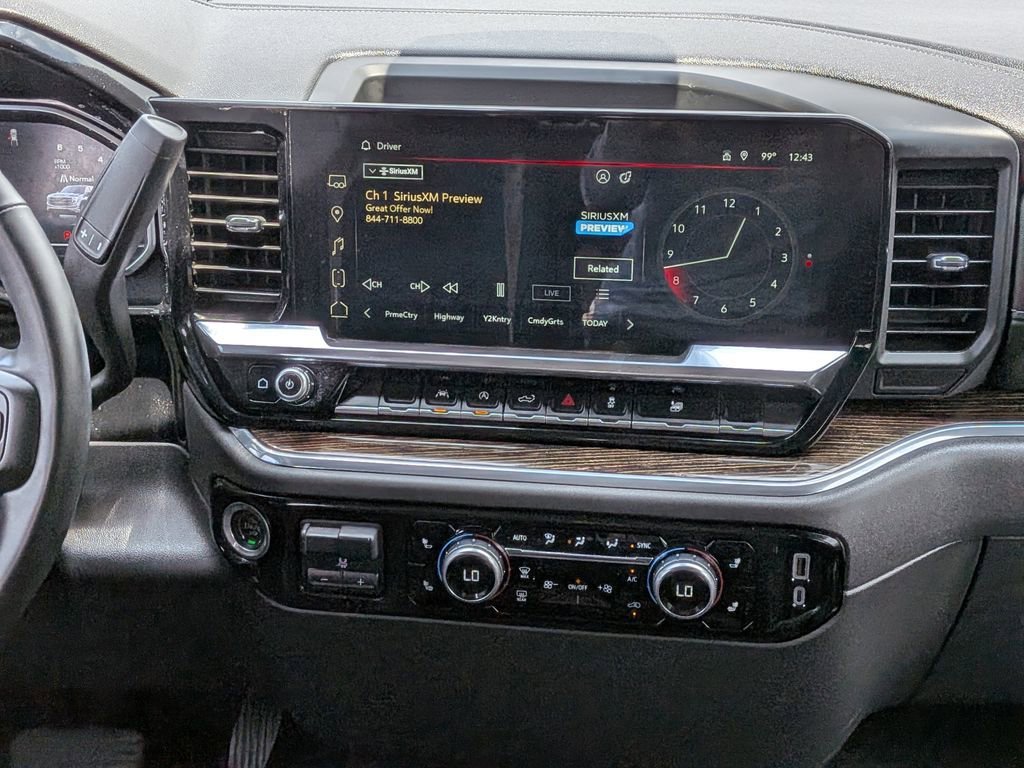 2024 GMC Sierra 1500 Elevation - Photo 16
