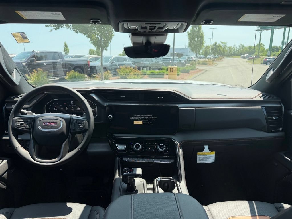 2026 GMC Sierra 1500 AT4 - Photo 8