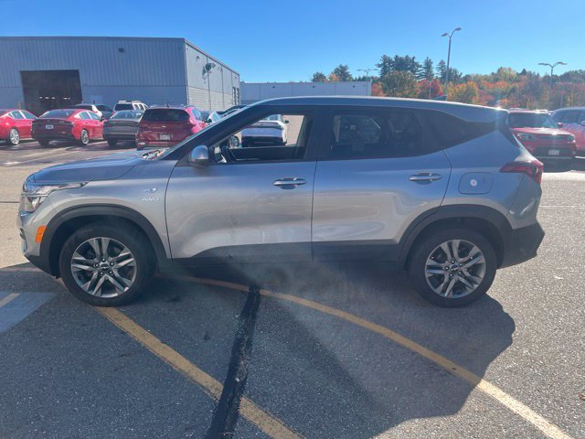 Used 2023 Gray Kia LX image 6