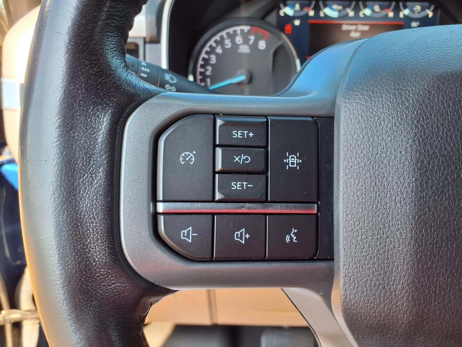 Used 2022 Blue Ford XLT image 26