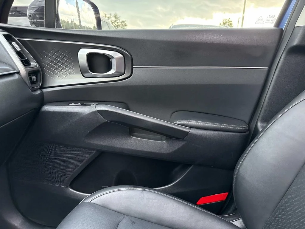 Used 2022 Blue Kia S image 28