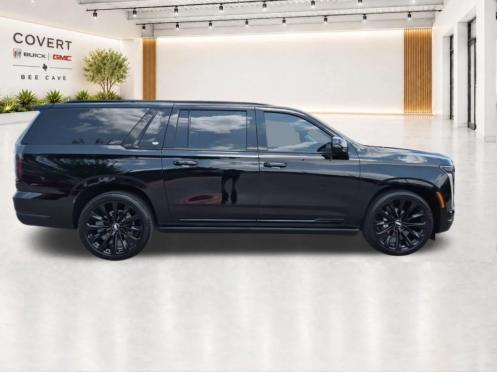 Used 2025 Black Cadillac Sport Platinum image 16