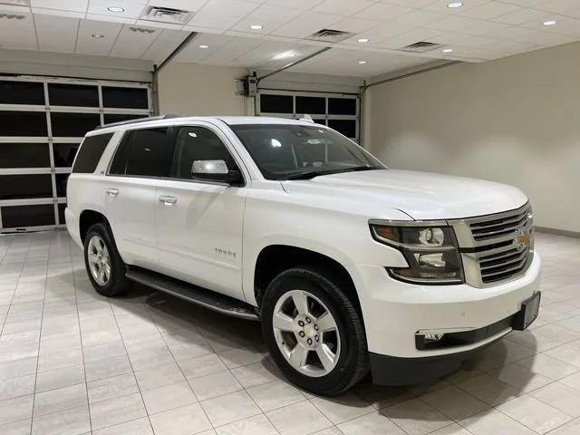 Used 2016 IRIDESCENT PEARL TRICOAT Chevrolet LTZ image 7