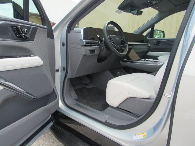 2025 Cadillac Escalade IQ Sport 1 - Photo 6