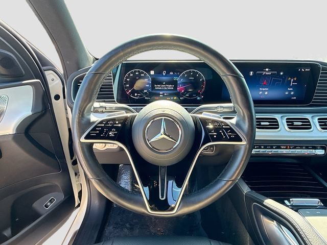 Used 2025 White Mercedes-Benz GLS 450 image 42