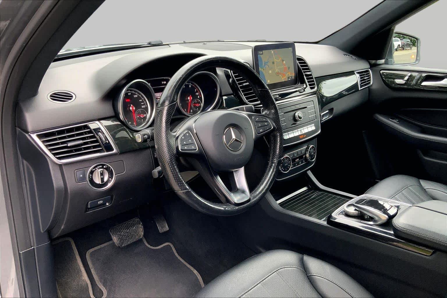 Used 2017 Selenite Grey Metallic Mercedes-Benz GLE 350 image 18