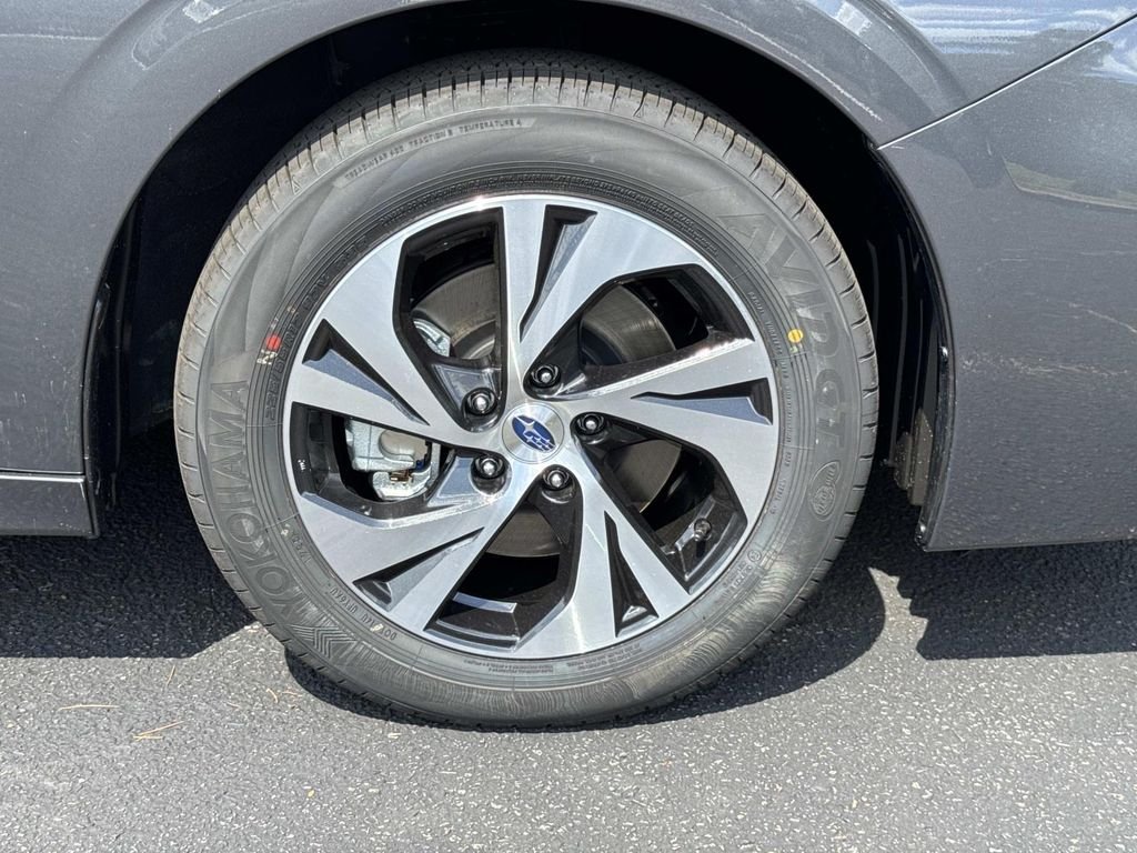 2025 Subaru Legacy Premium - Photo 7