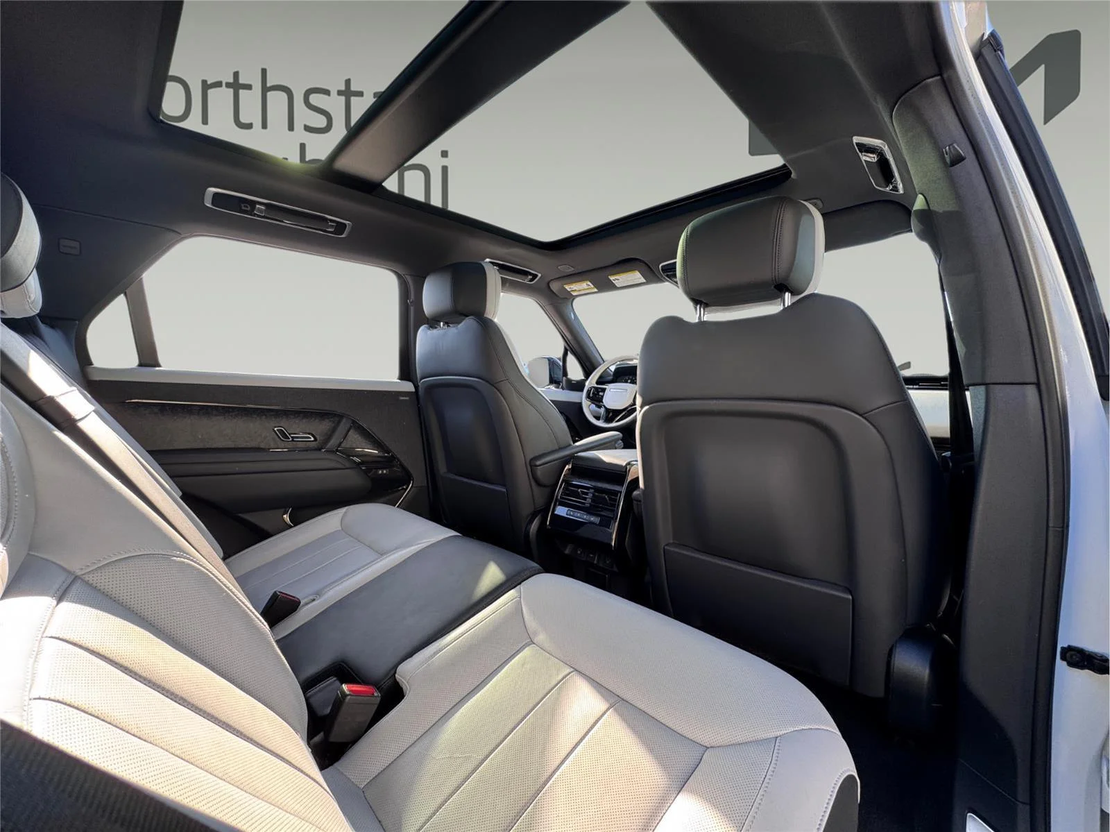 2023 Land Rover Range Rover Sport SE Dynamic - Photo 24