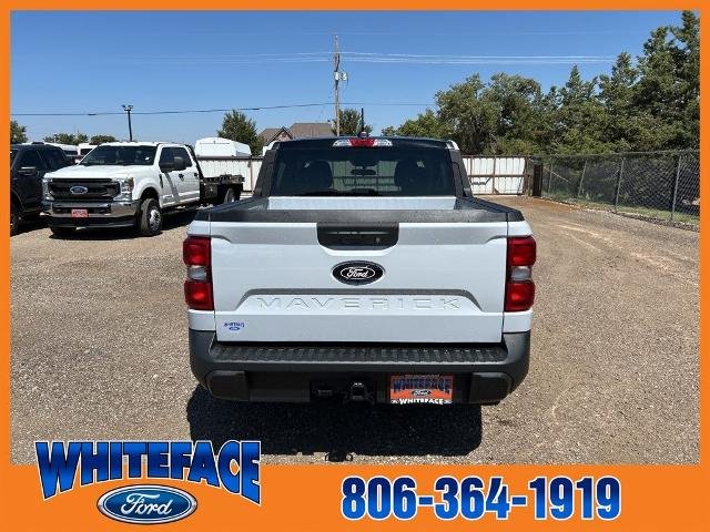 New 2025 Space White Metallic Ford XLT image 46