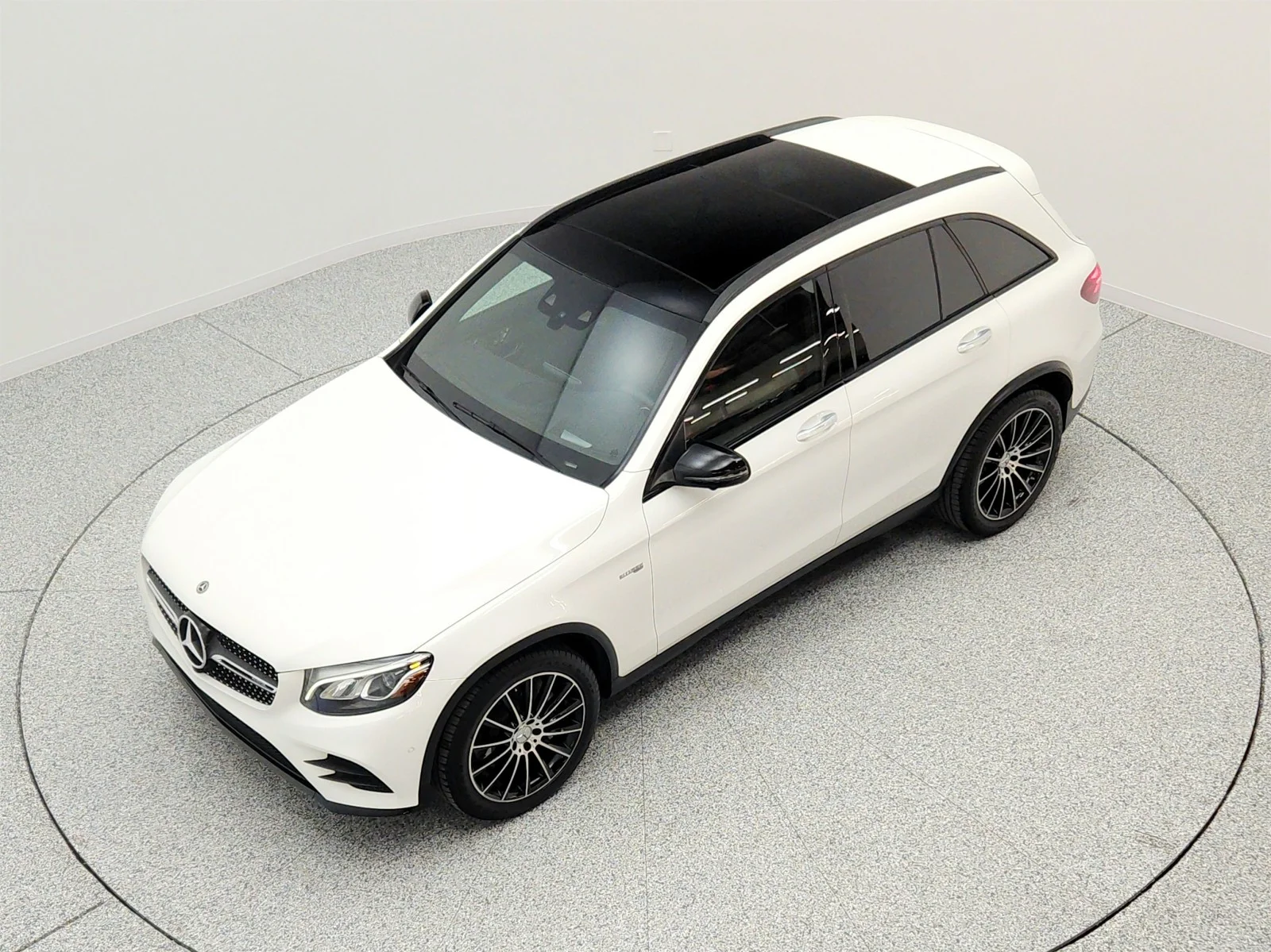 Used 2018 Polar White Mercedes-Benz AMG® GLC 43 4MATIC SUV image 22