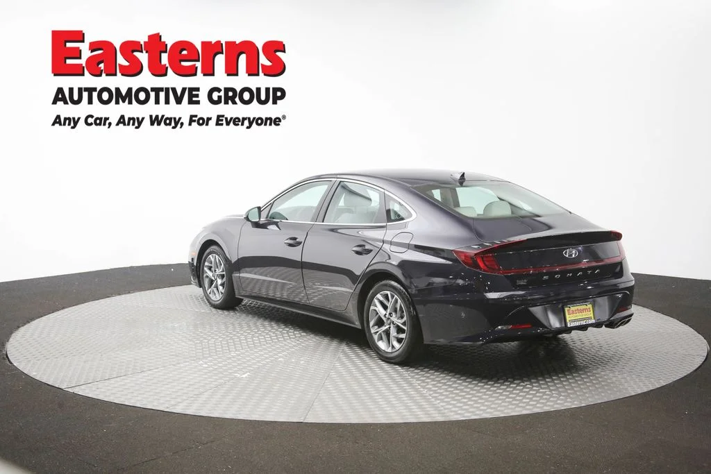 Used 2023 Blue Hyundai SEL image 64