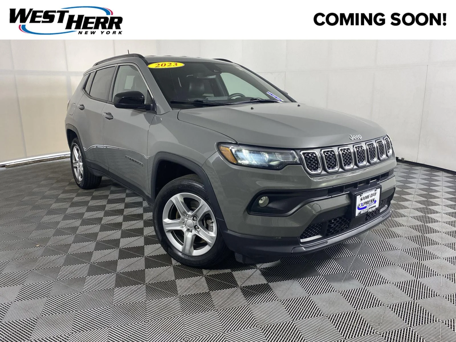 Used 2023 Sting-Gray Clearcoat Jeep Latitude image 1