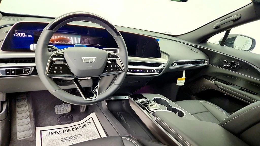 Used 2026 Argent Silver Metallic Cadillac 4dr Sport w/ AWD Propulsion & NACS Adapter image 12