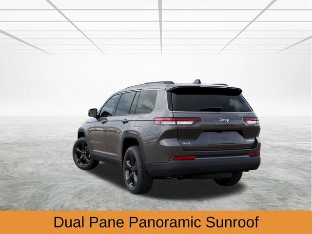 New 2026 Baltic Gray Metallic Clear-Coat Exterior Paint Jeep Limited image 4