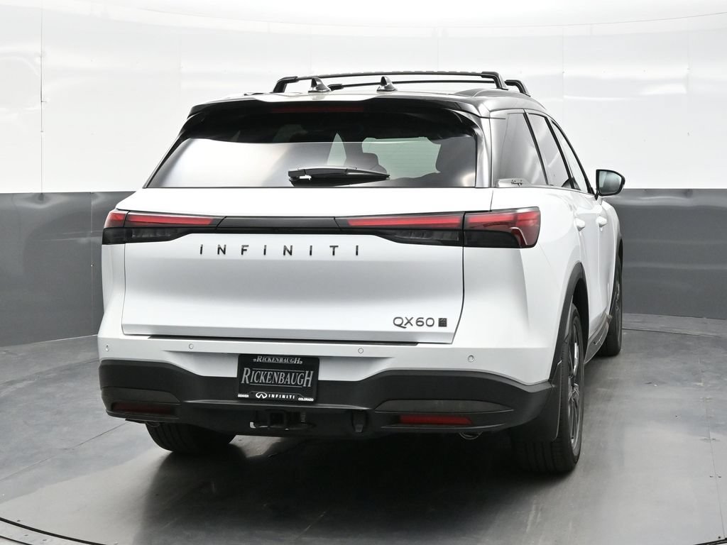 New 2027 2T RAD WHT INFINITI Autograph AWD image 6
