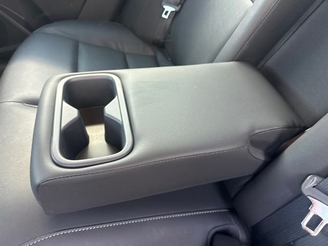Used 2022 White Nissan 2.5 SL image 17