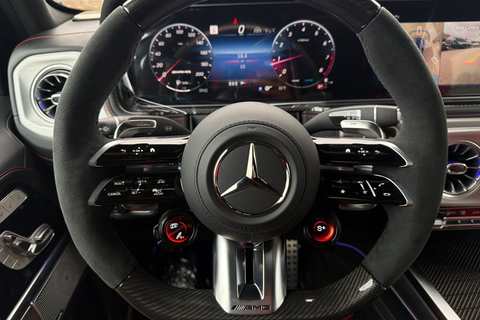New 2026 MANUFAKTUR Arabian Grey Non- Metallic Mercedes-Benz G 63 AMG® image 24