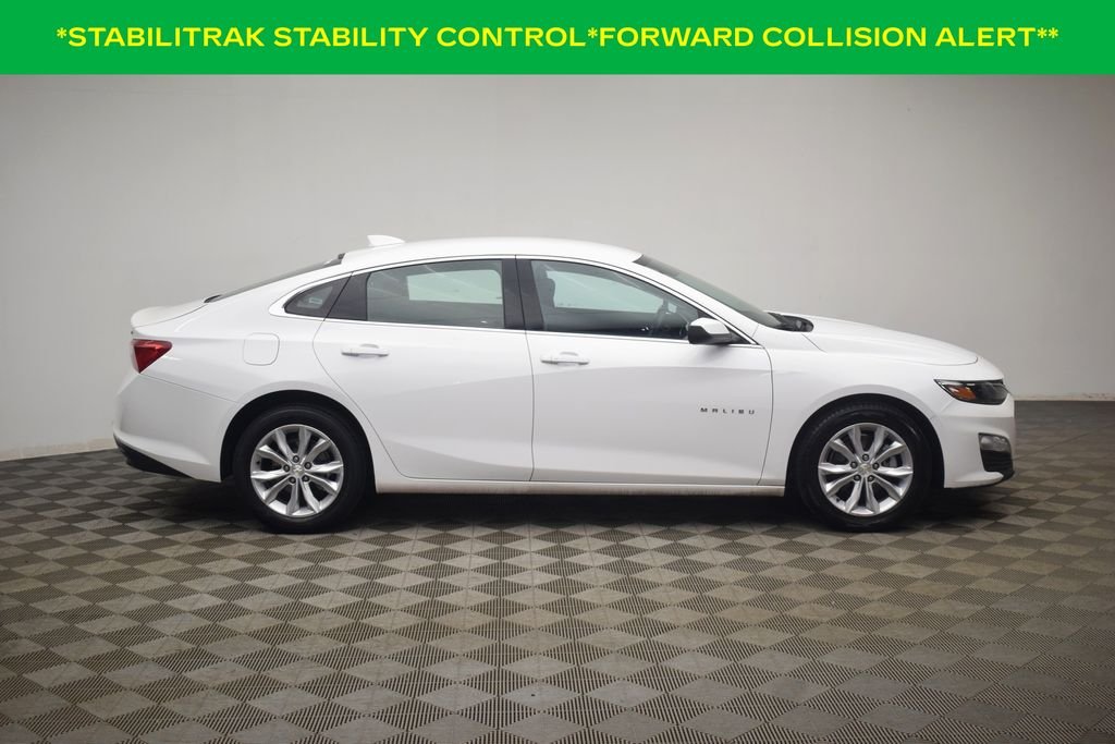 Used 2024 Summit White Chevrolet LT image 12
