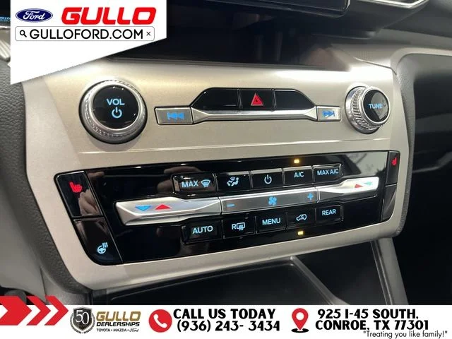 Certified Used 2022 White Metallic Ford XLT image 26