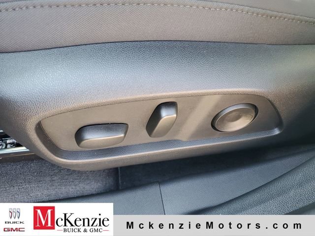 2026 GMC Terrain AT4 - Photo 7