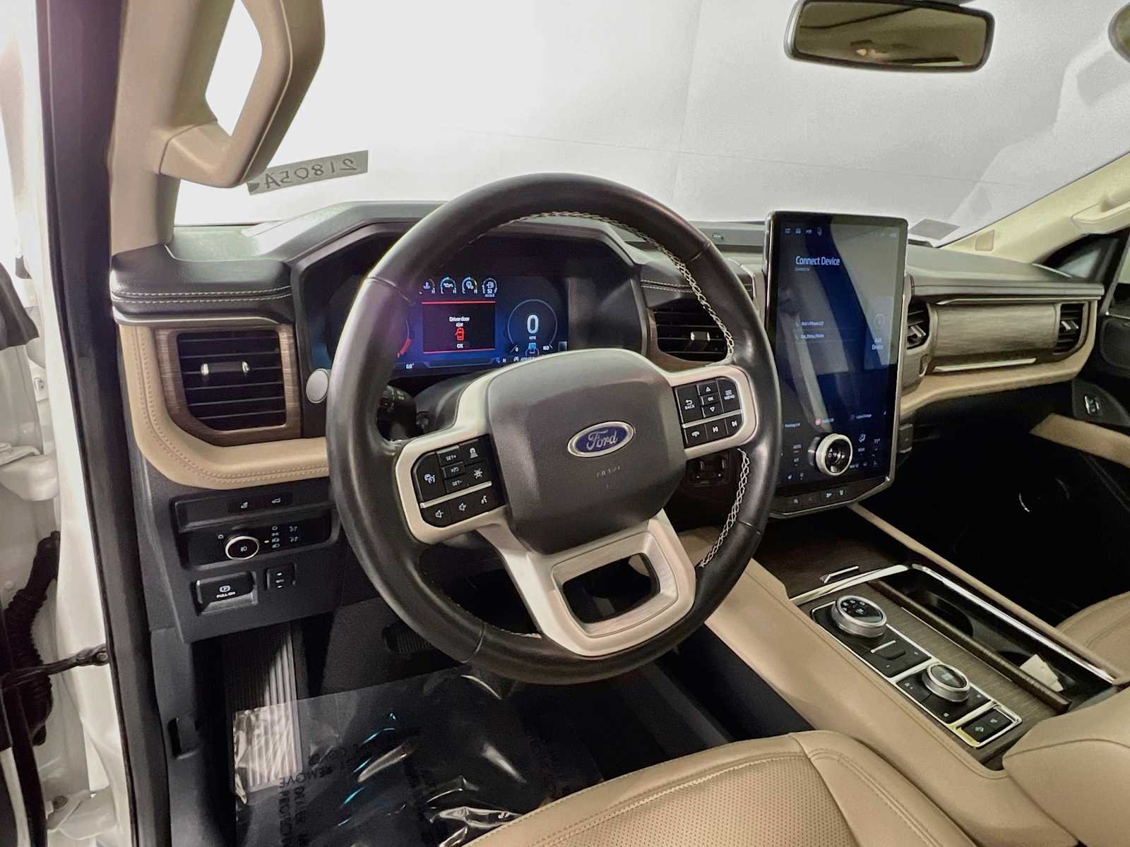 Used 2024 Star White Metallic Tri-Coat Ford Limited image 11