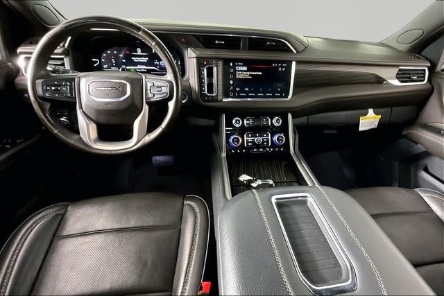 Used 2024 Black GMC Denali image 5