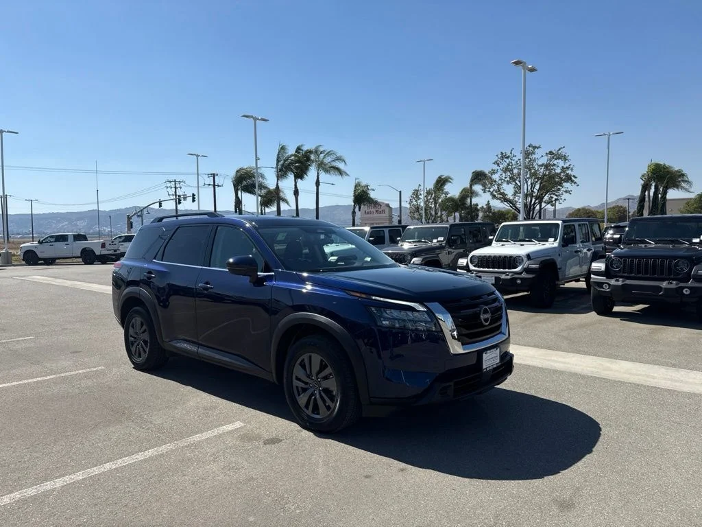 Used 2024 Blue Nissan SV image 2