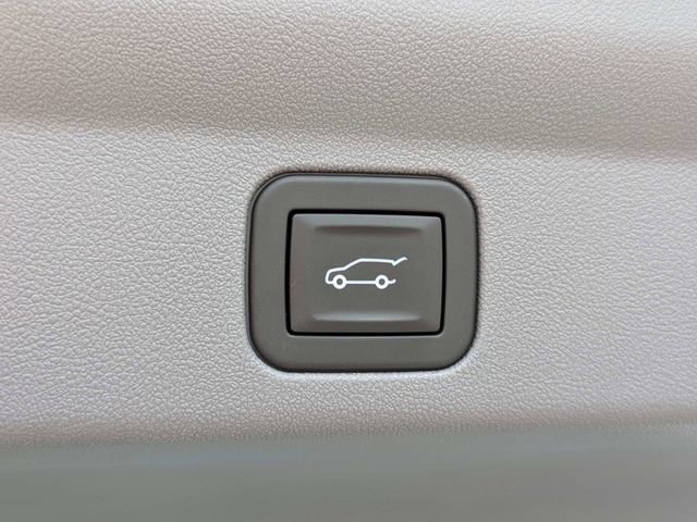 2025 Cadillac Escalade IQ Luxury 1 - Photo 14
