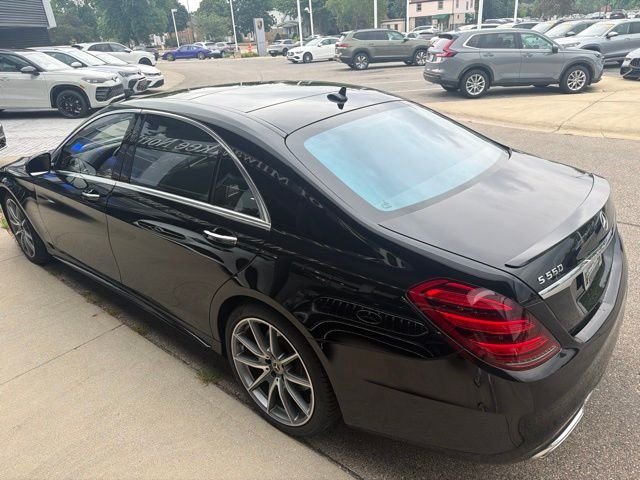Used 2019  Mercedes-Benz S 560 image 5