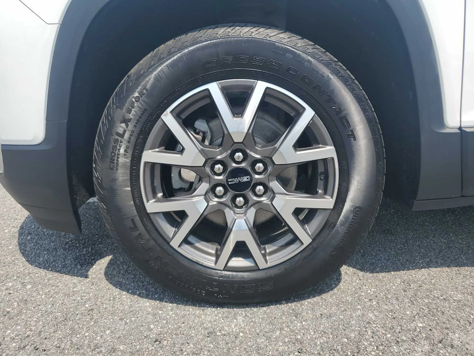 Used 2020 SUMMIT WHITE GMC SLE image 14