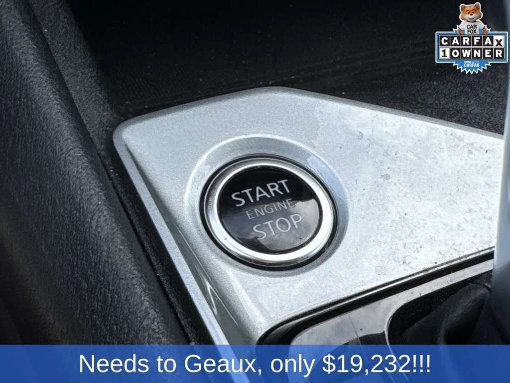 Used 2025 White Nissan 2.5 SV image 42