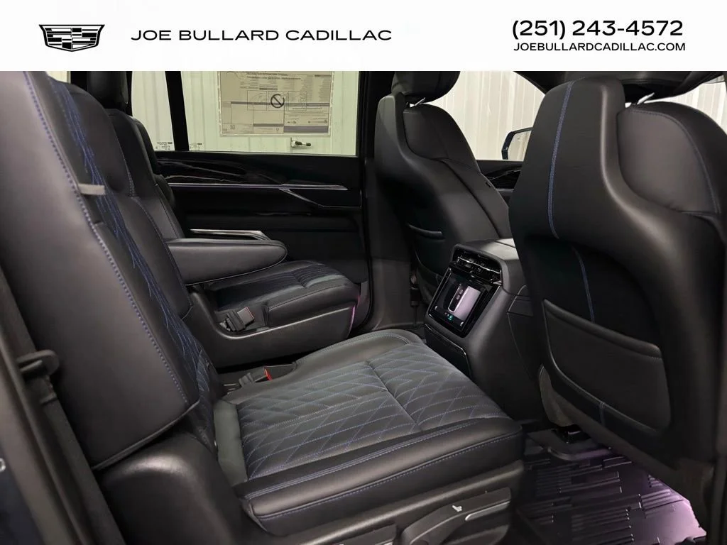 2026 Cadillac Escalade IQ Sport - Photo 18