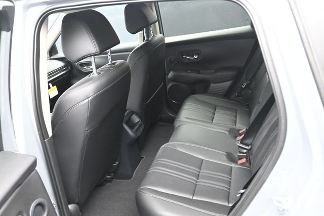 New 2027 Urban Gray Pearl Honda EX-L image 17