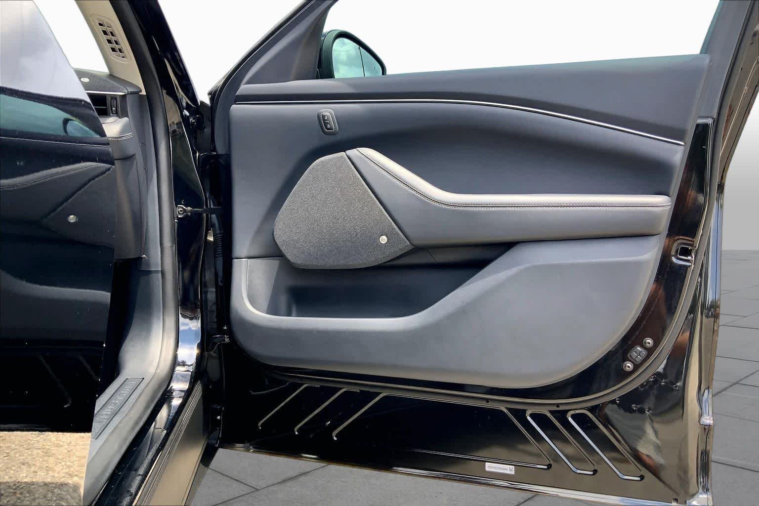 Used 2024 Shadow Black Ford Premium image 22