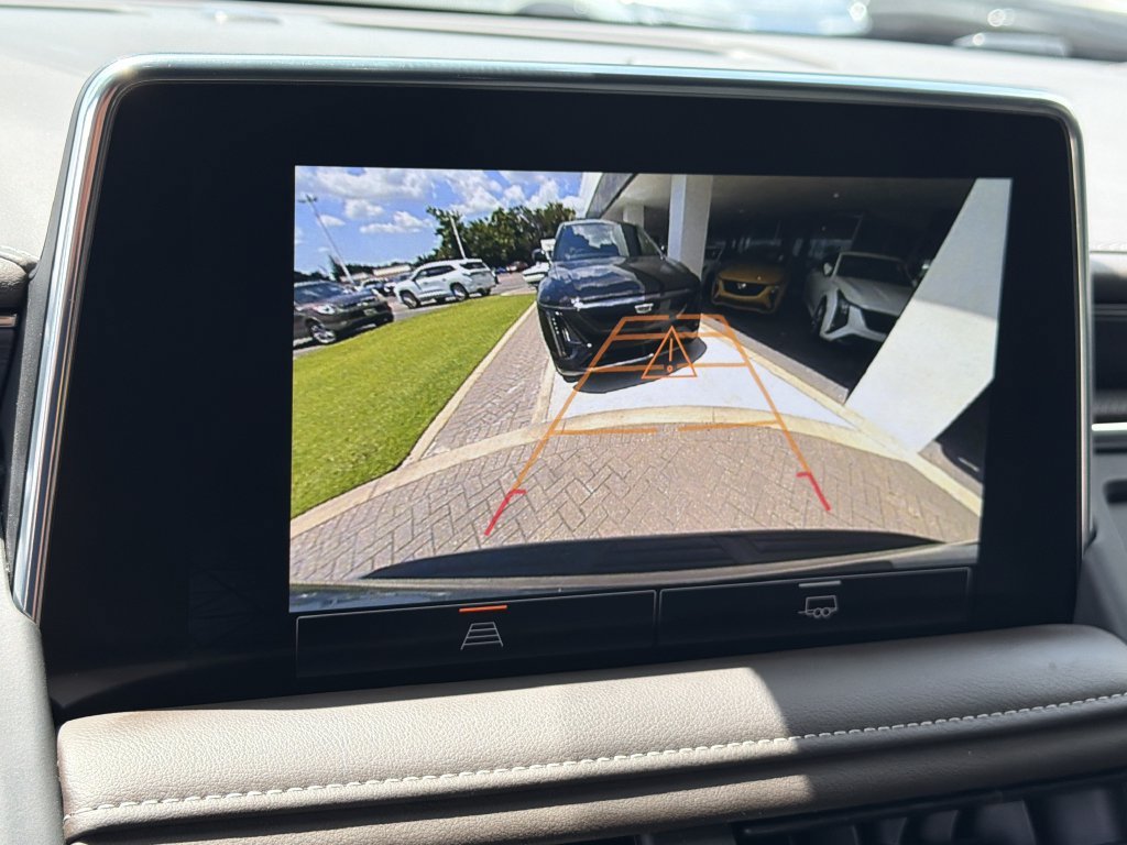 2023 GMC Yukon SLT - Photo 31
