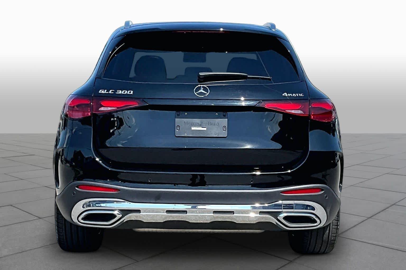Certified Used 2026 Black Mercedes-Benz GLC 300 image 5