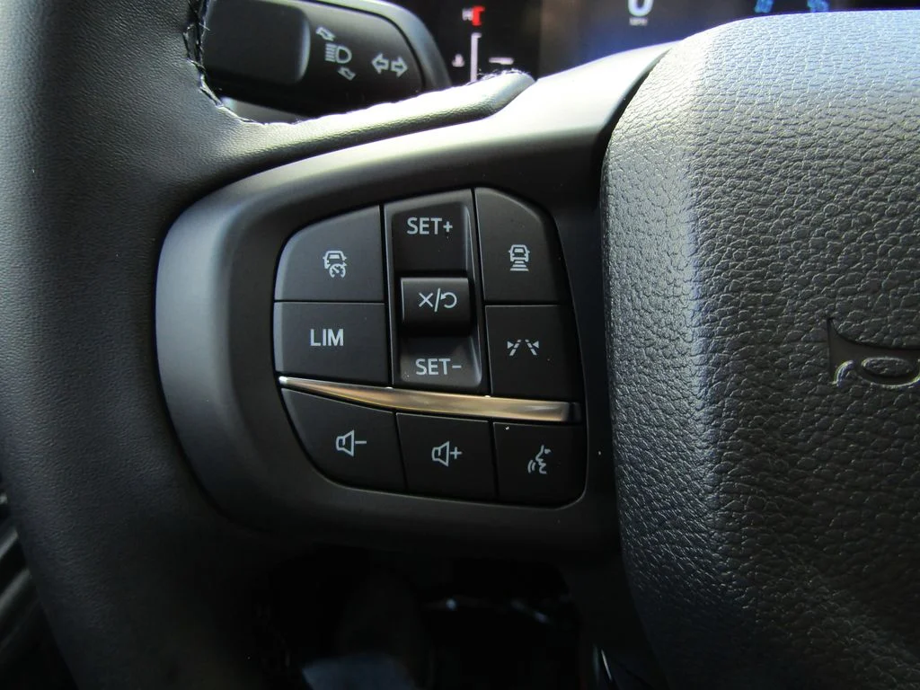 New 2026 Avalanche Ford XLT image 33
