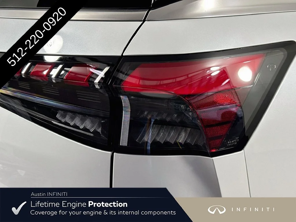 New 2027 White INFINITI LUXE image 35