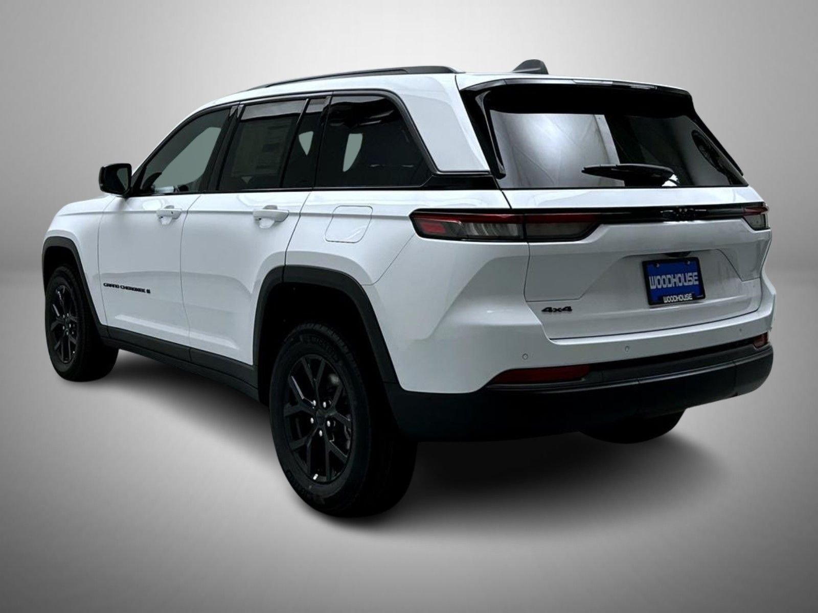 New 2026 Bright White Clear-Coat Exterior Paint Jeep Altitude image 7