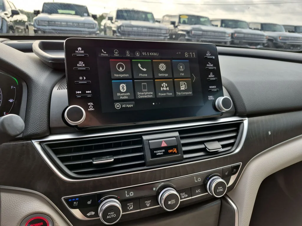 Used 2019  Honda Touring image 26