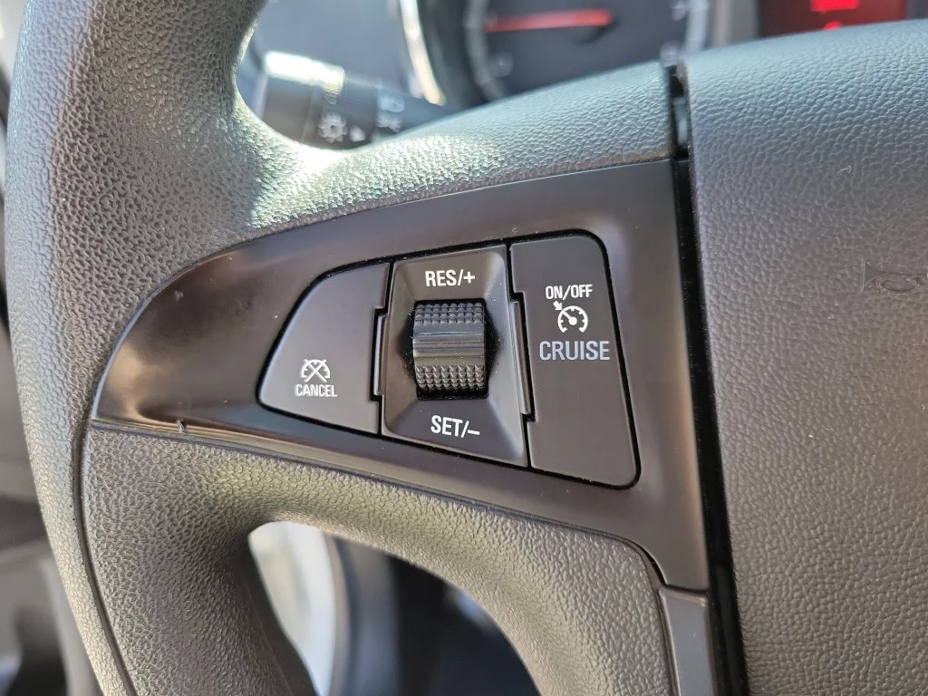 Used 2017 White GMC SLE-1 image 22