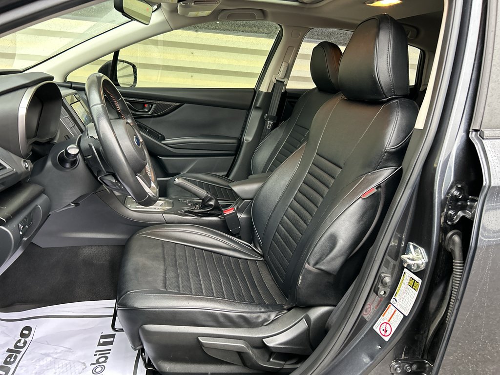 Used 2018 Dark Gray Metallic Subaru Premium image 10