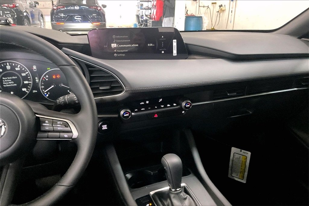 2026 MAZDA MAZDA3 - Image 5