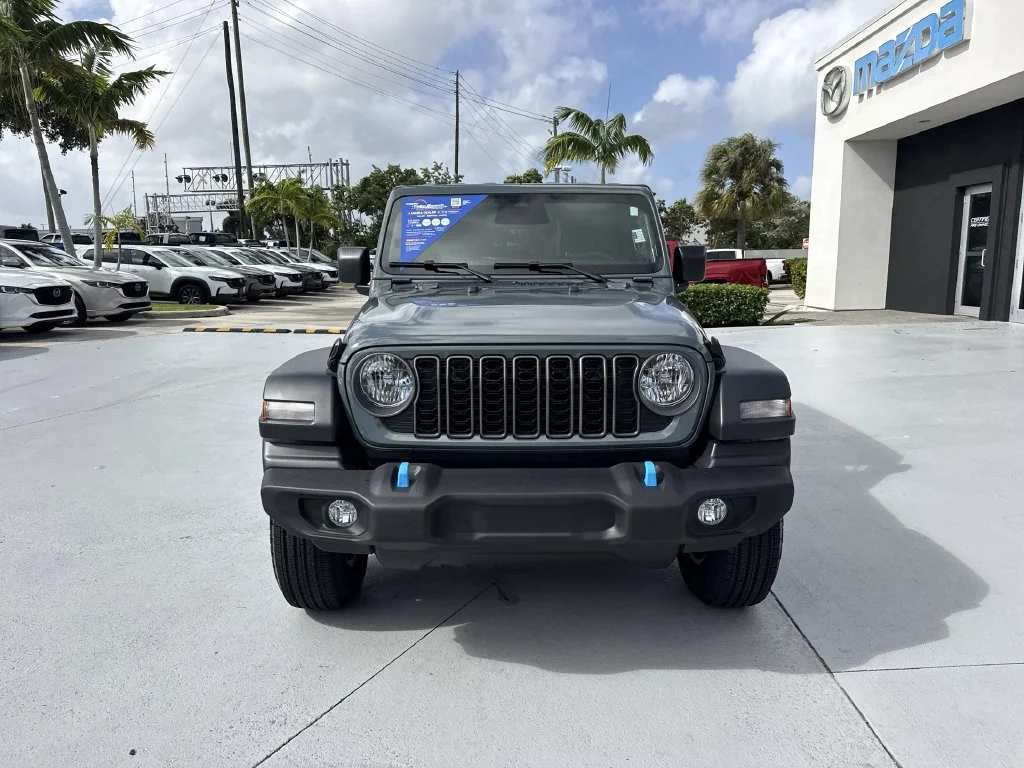 Used 2026 Gray Jeep Sport S image 8