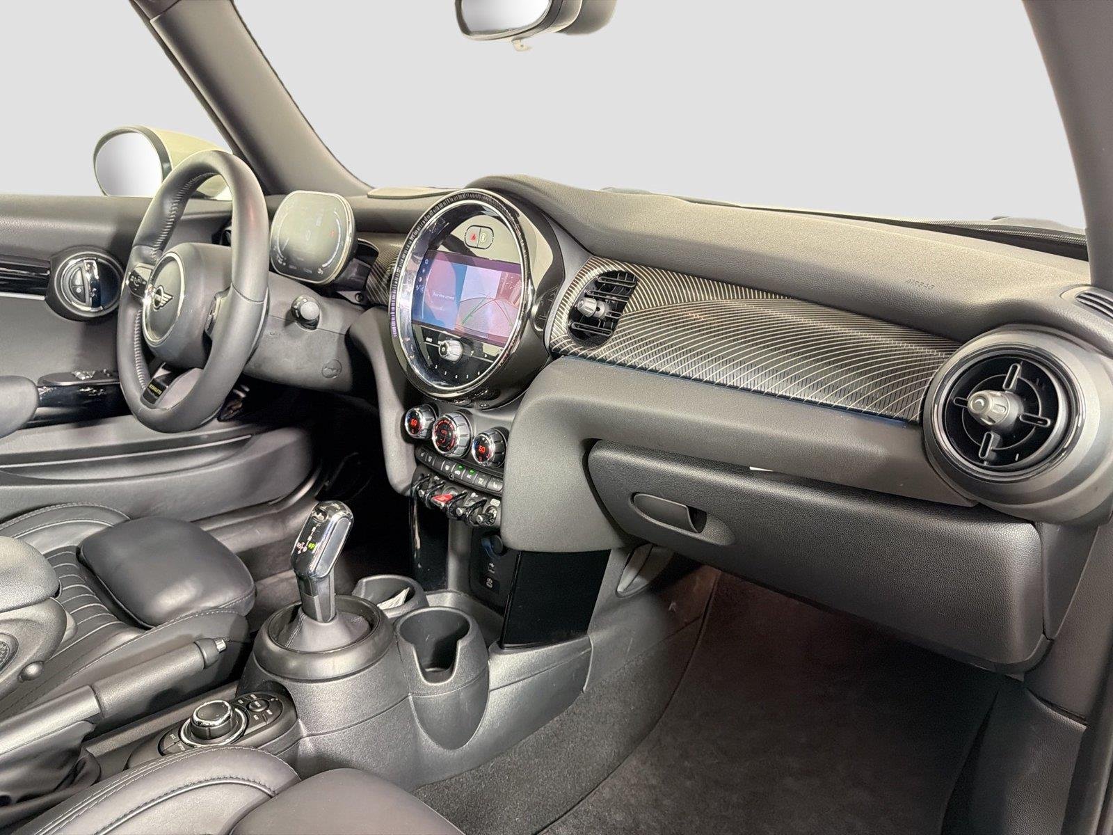 Used 2024 Black MINI Cooper S image 27