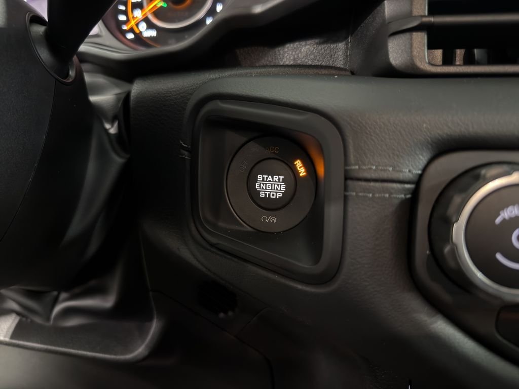 Used 2024 Bright White Clearcoat Jeep Mojave X image 23