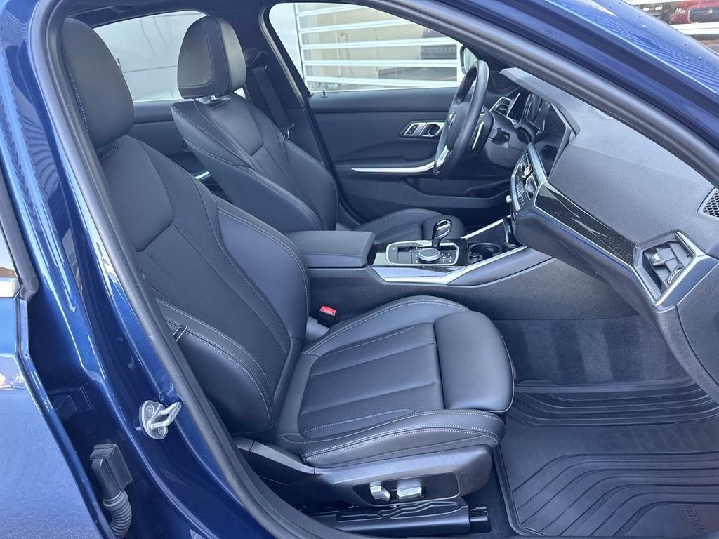 Used 2022 Blue Metallic BMW 330i xDrive image 8