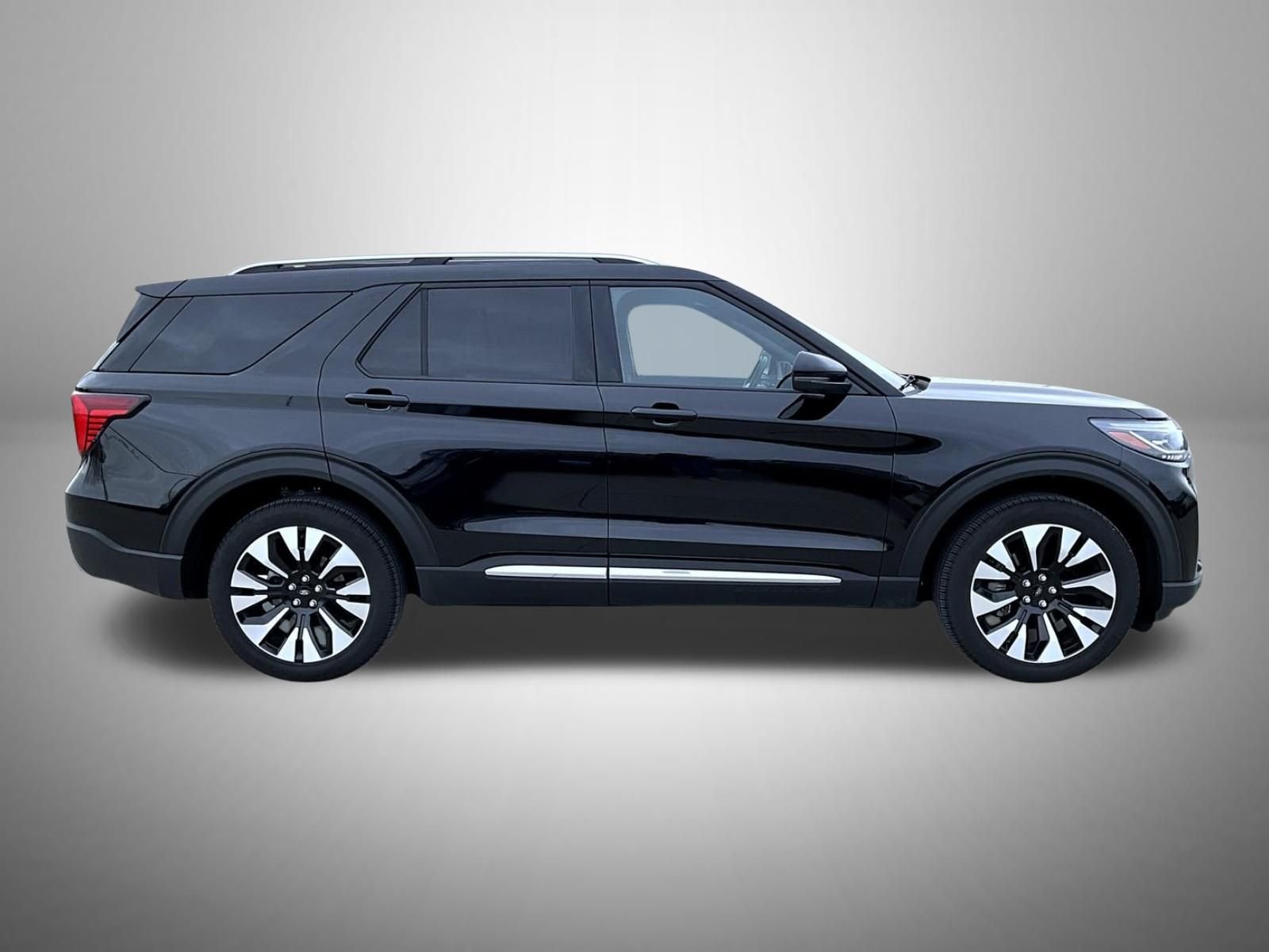 Used 2025 Black Ford Platinum image 4